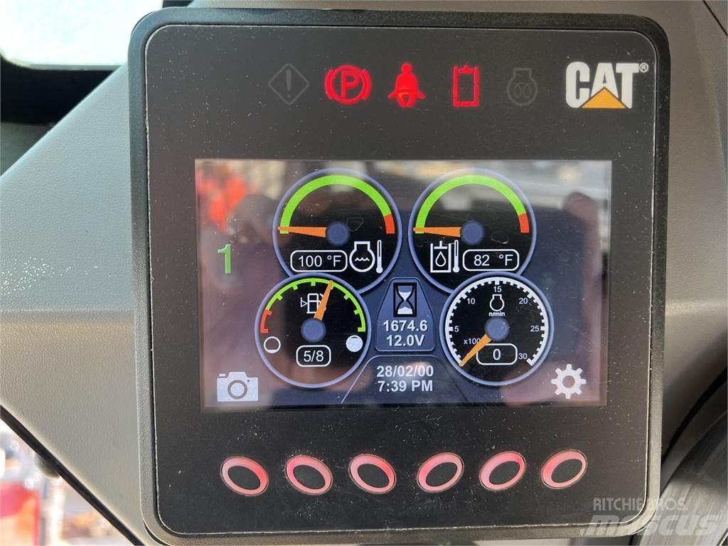 CAT 279D3 滑移装载机