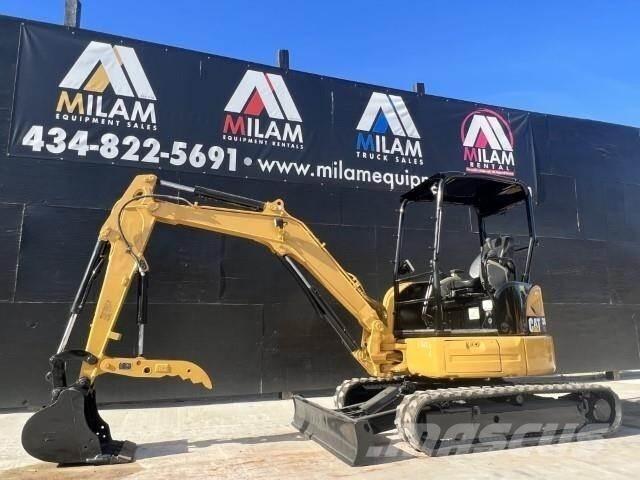 CAT 303.5E2 CR 小型挖掘机