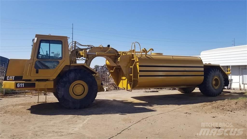 CAT 611 罐式拖车