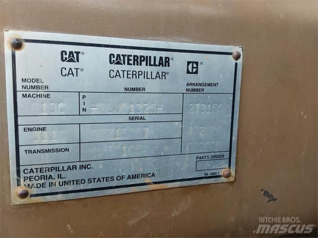 CAT 613C 罐式拖车