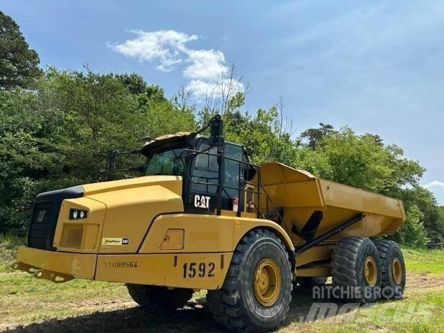 CAT 745 铰接式自卸车