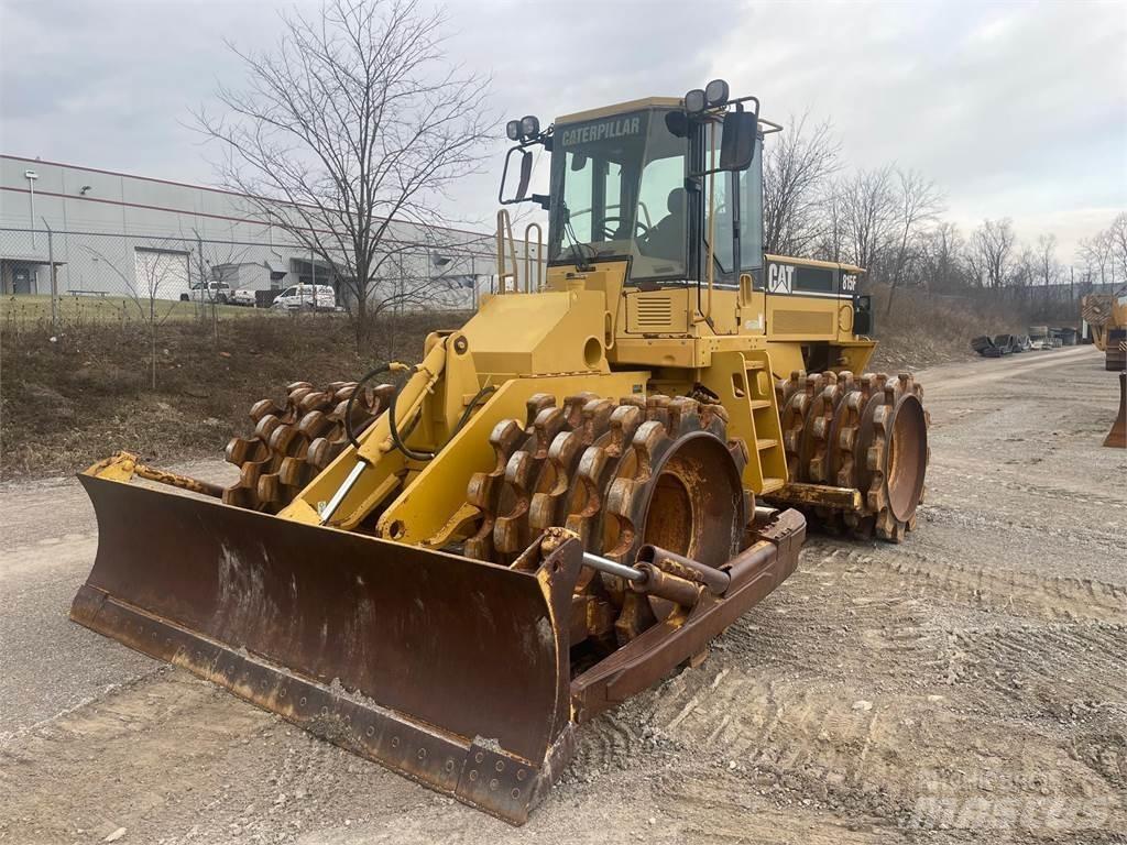 CAT 815F 垃圾压实机