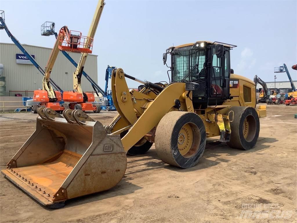 CAT 926M 轮式装载机