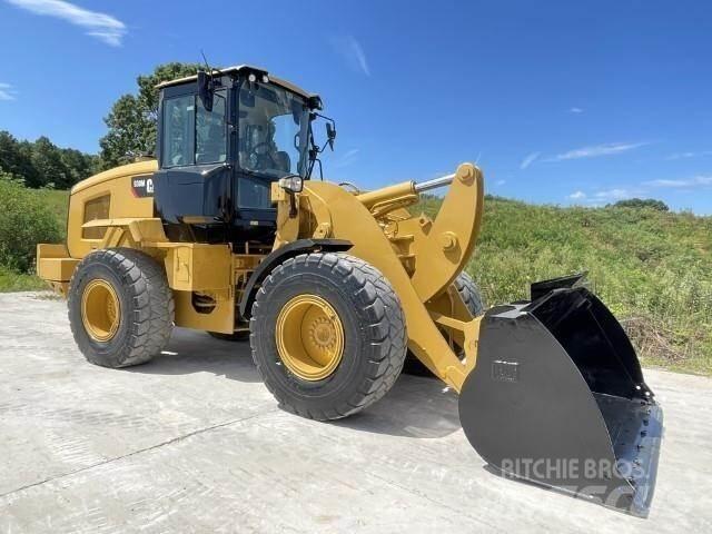 CAT 930M 轮式装载机