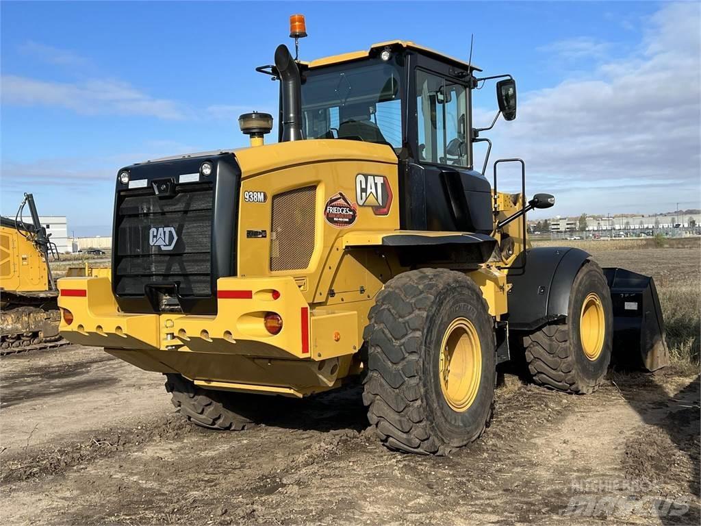 CAT 938M 轮式装载机