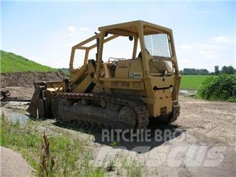 CAT 977L 履带式装载机