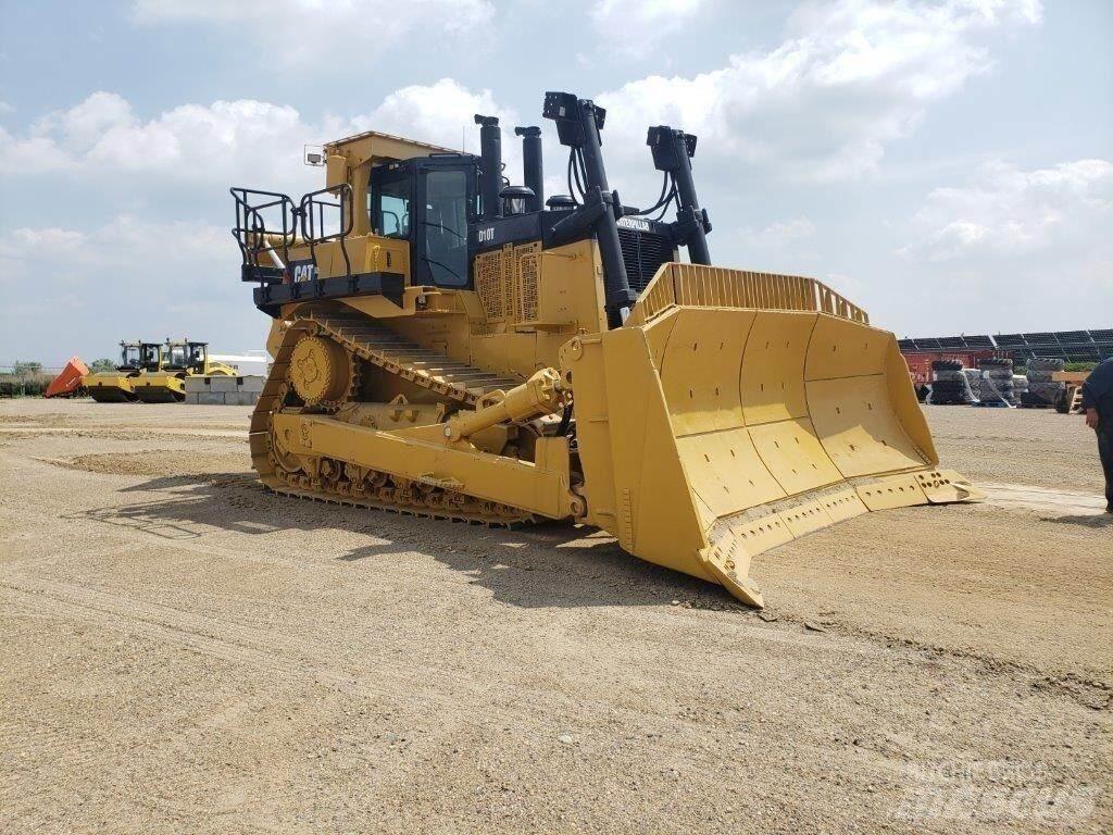 CAT D10T 履带式推土机