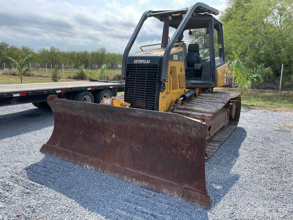 CAT D5K2 LGP 履带式推土机