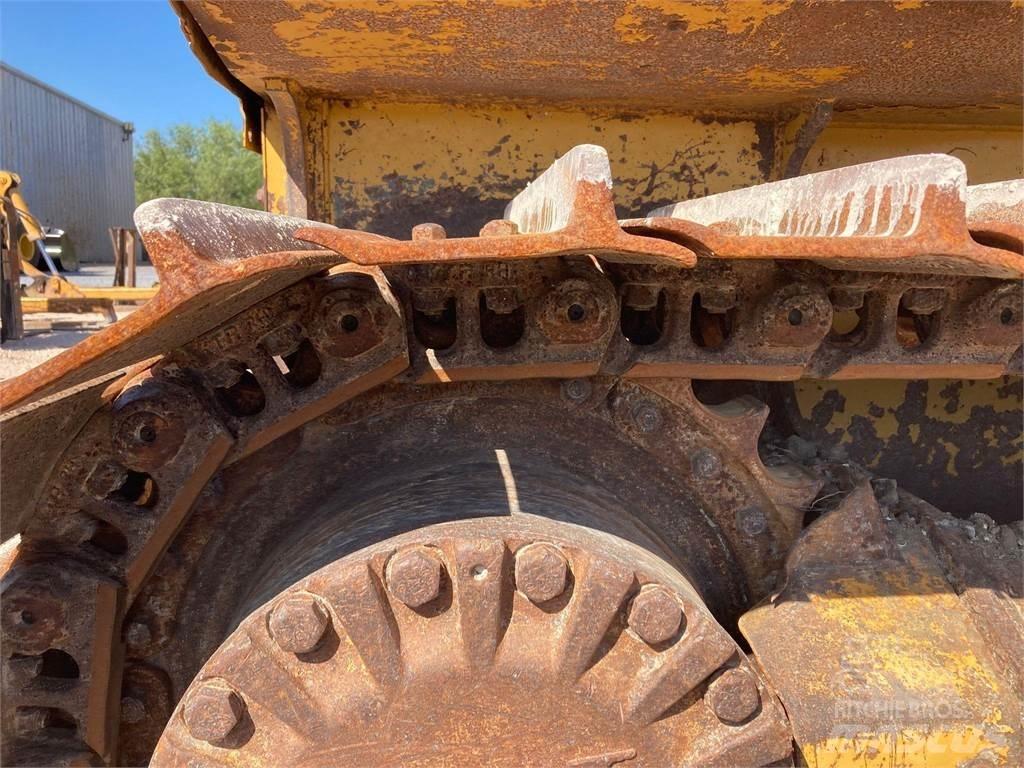 CAT D5K2 LGP 履带式推土机