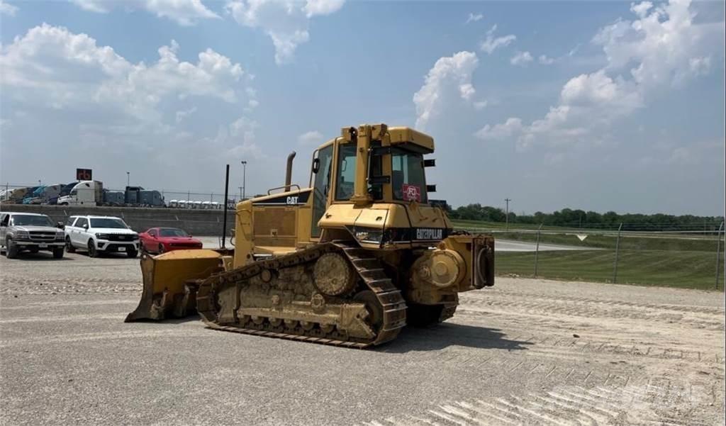 CAT D6N XL 履带式推土机