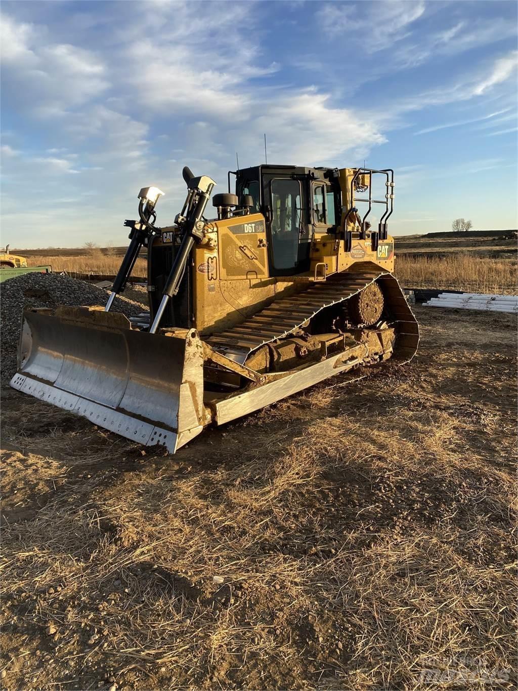 CAT D6T LGP 履带式推土机