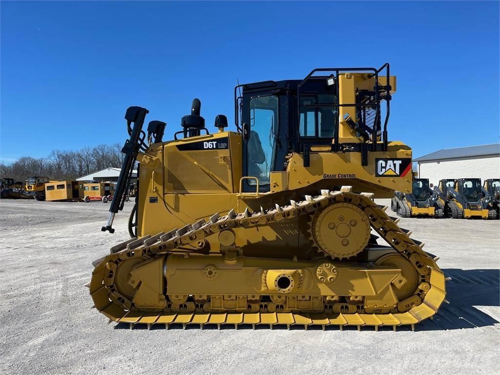 CAT D6T LGP 履带式推土机
