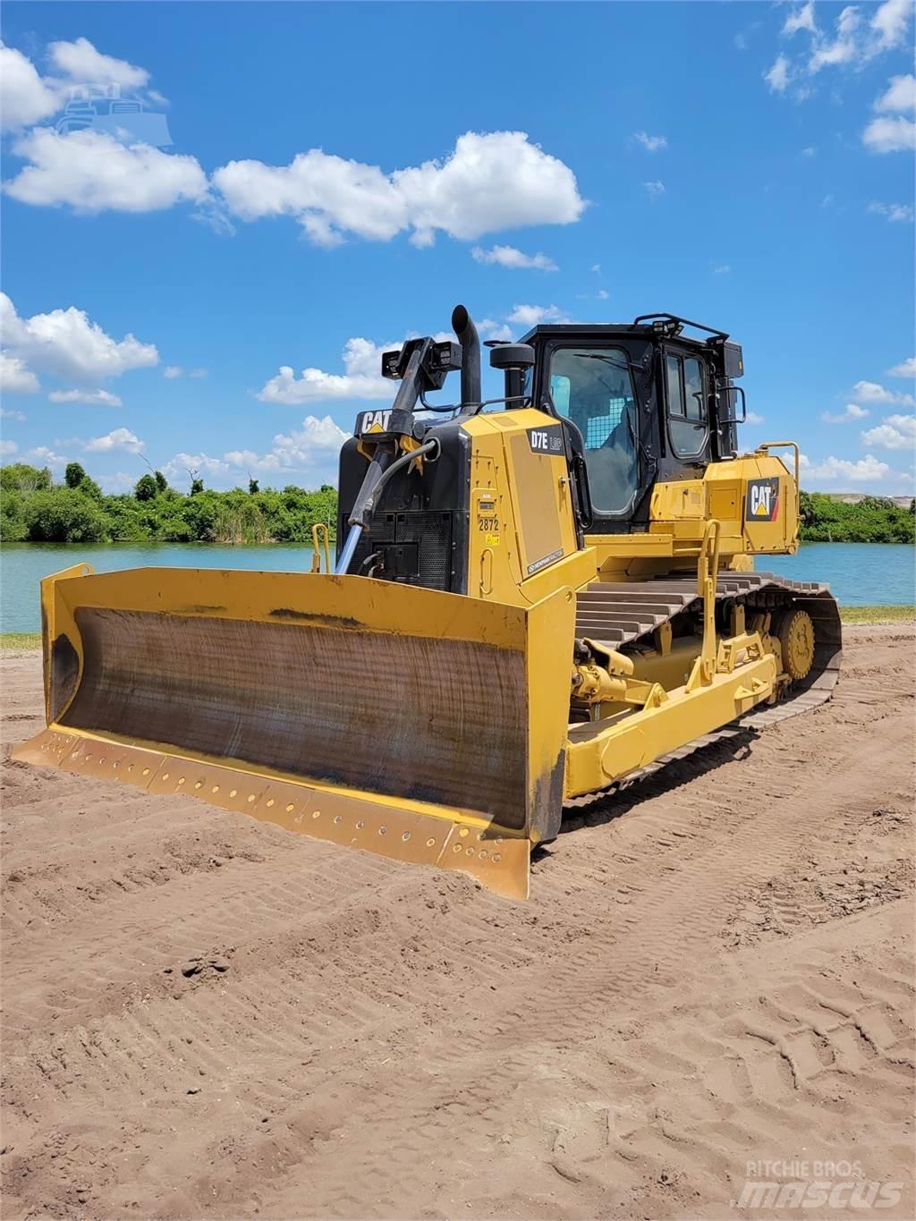 CAT D7E LGP 履带式推土机