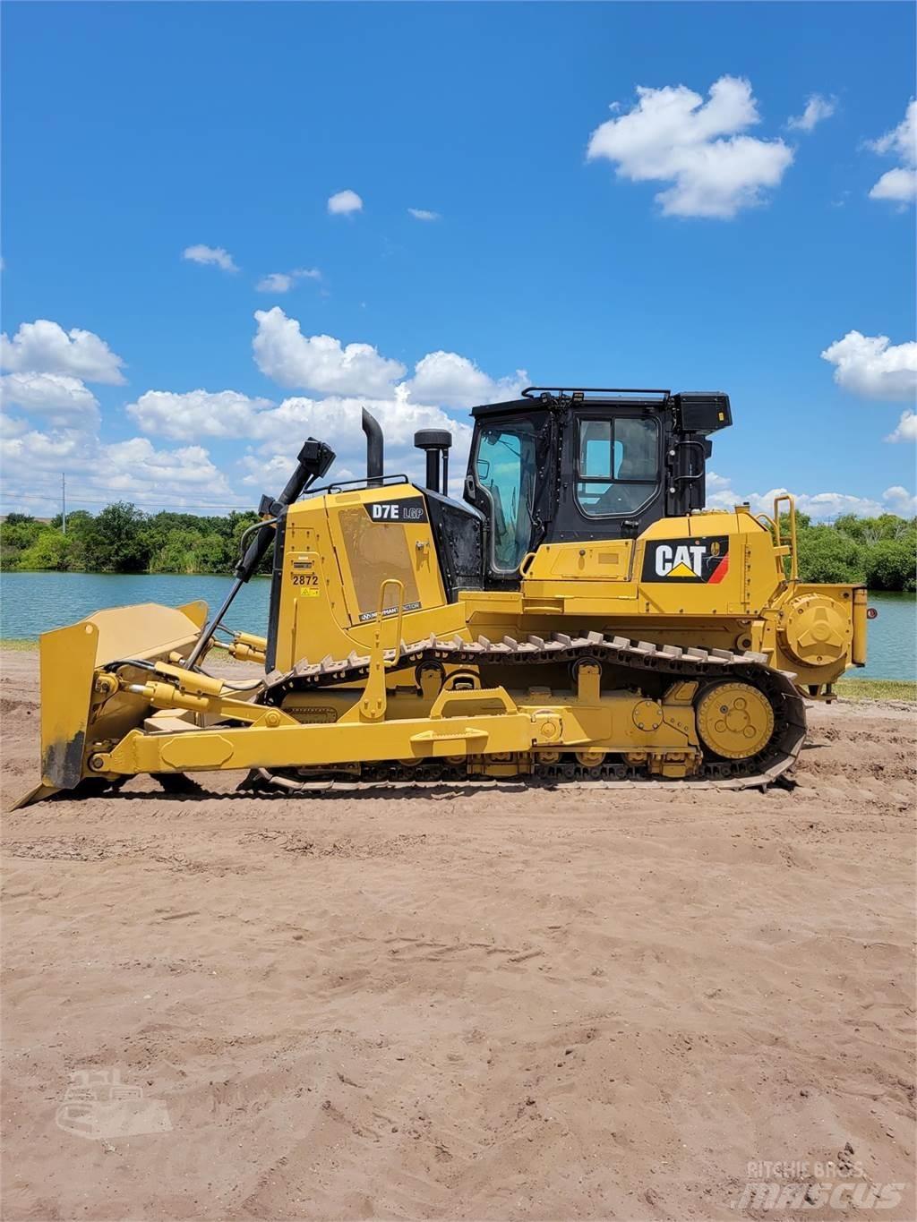 CAT D7E LGP 履带式推土机