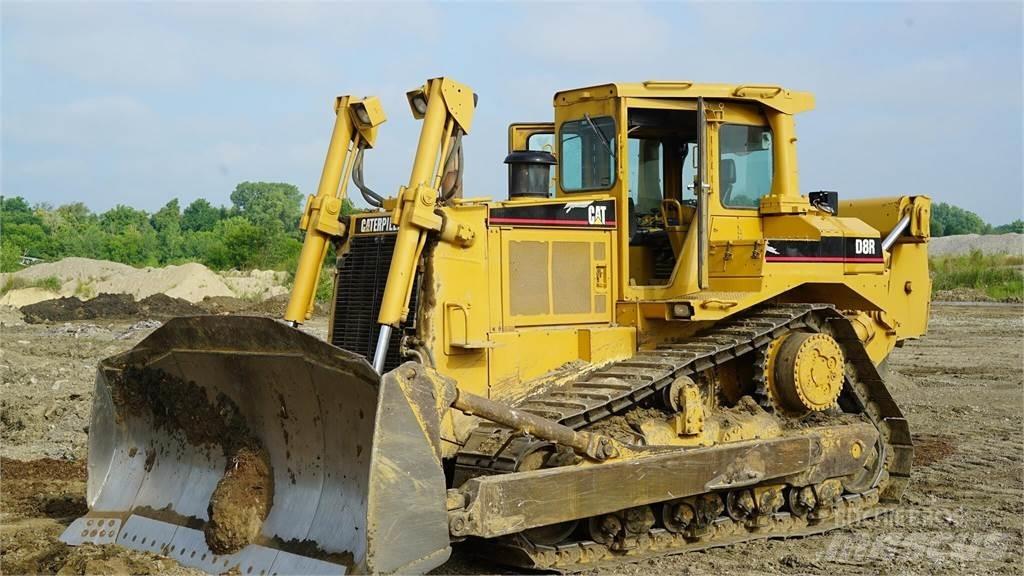 CAT D8R 履带式推土机