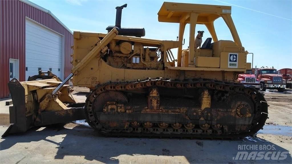 CAT D9H 履带式推土机
