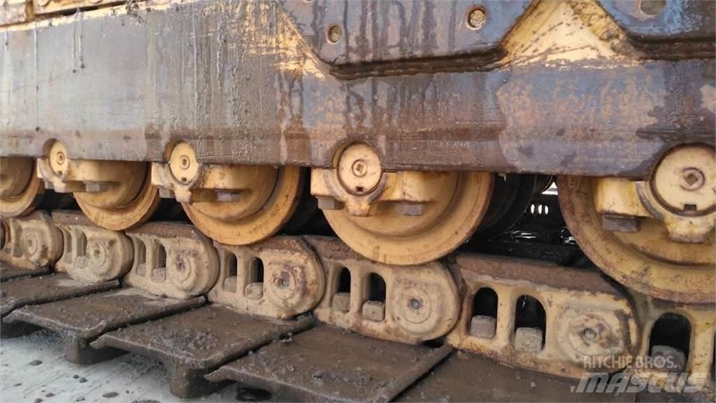 CAT D9H 履带式推土机