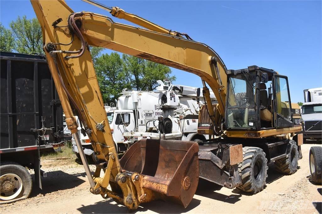 CAT M318 轮式挖掘机