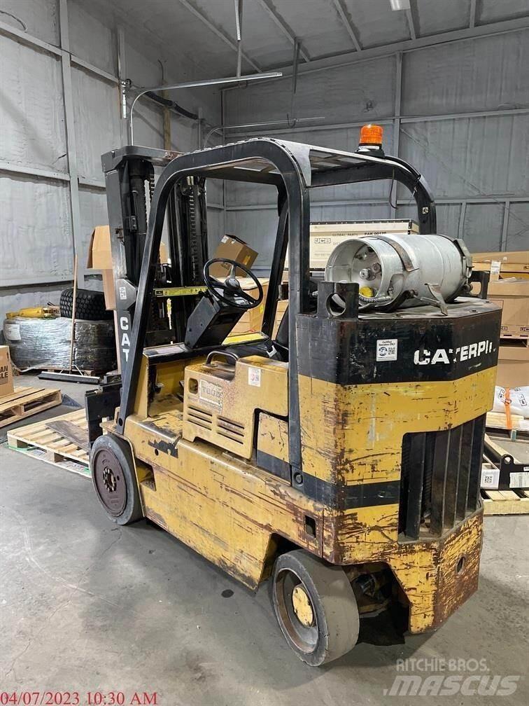 CAT T80D 其他叉车