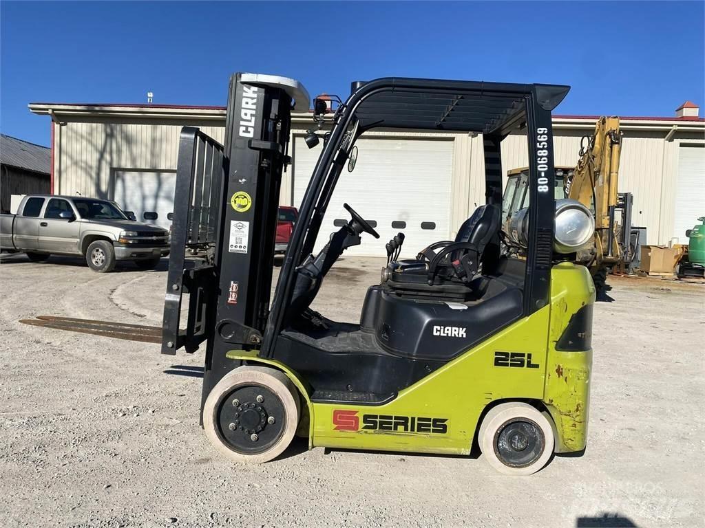 Clark S25CL 其他叉车