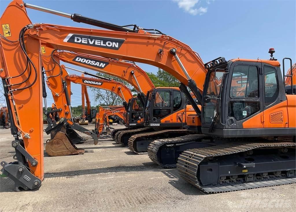 Develon DX225 LC-7 履带挖掘机