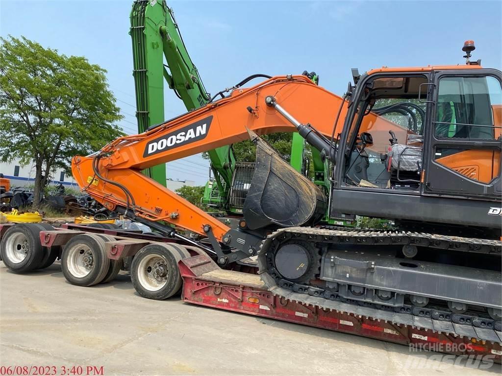 Develon DX350 LCR-7 履带挖掘机