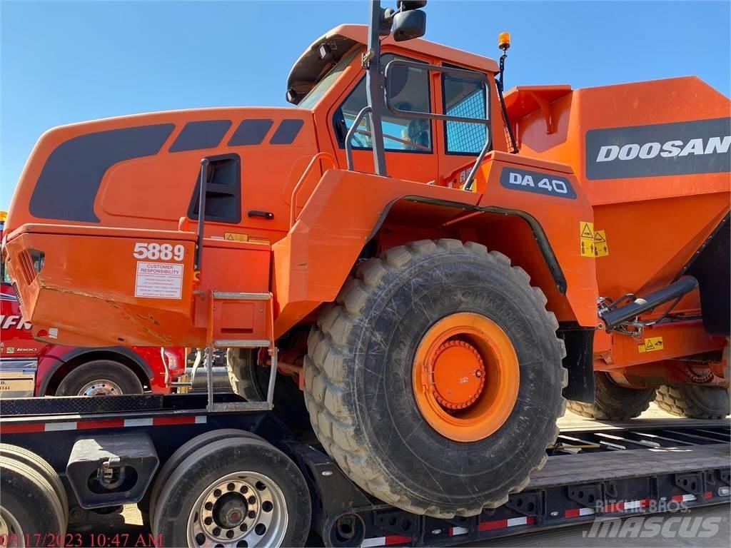 Doosan DA40-5 铰接式自卸车