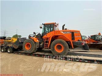 Doosan DL300-5 轮式装载机