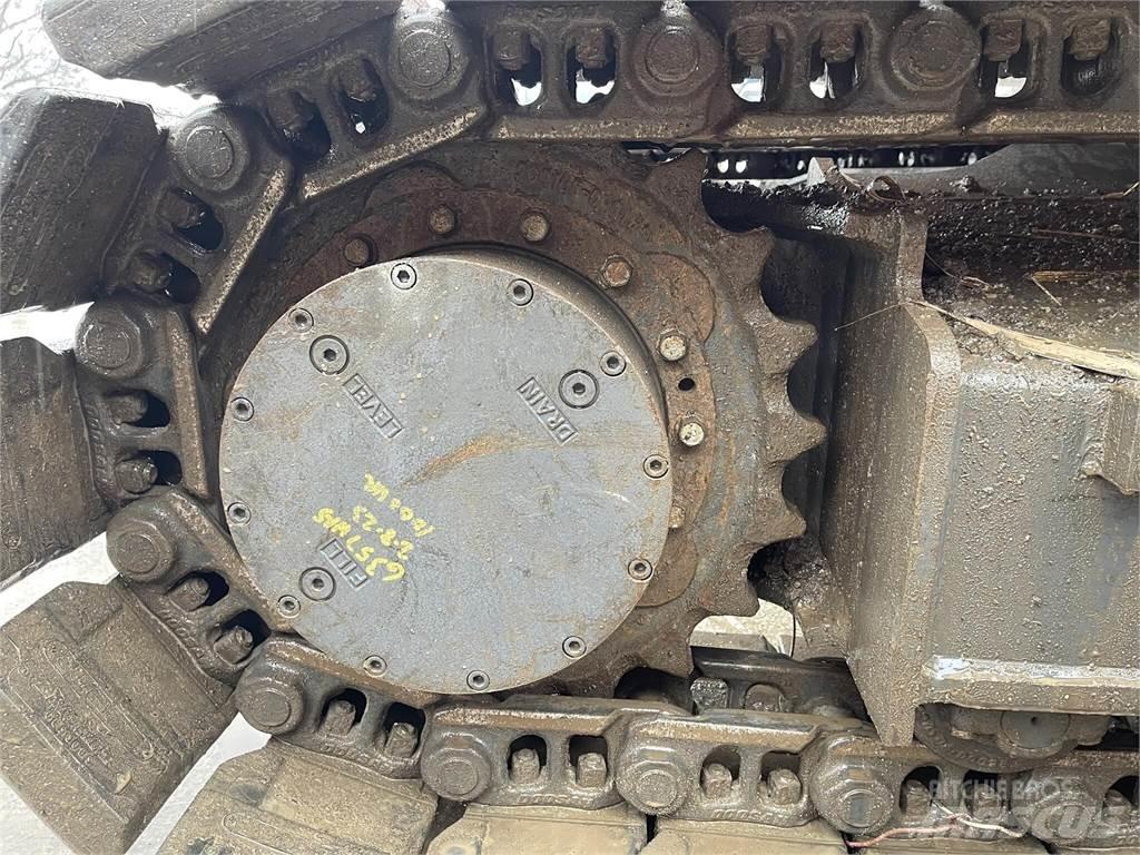 Doosan DX140 LCR-3 履带挖掘机