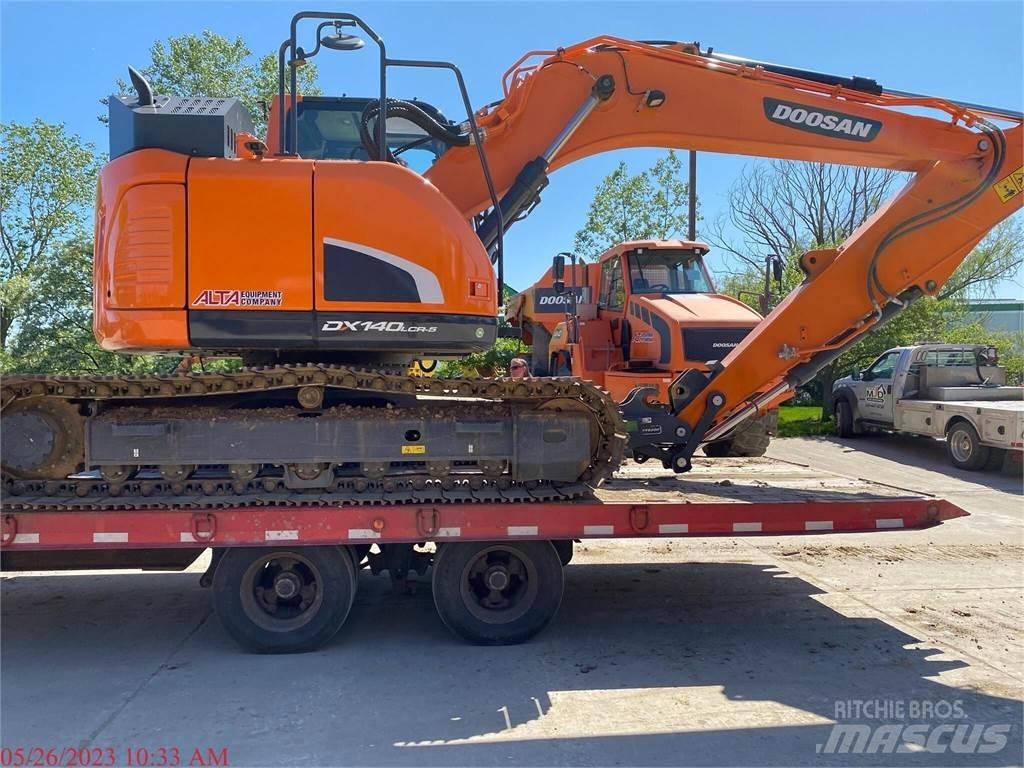Doosan DX140 LCR-5 履带挖掘机