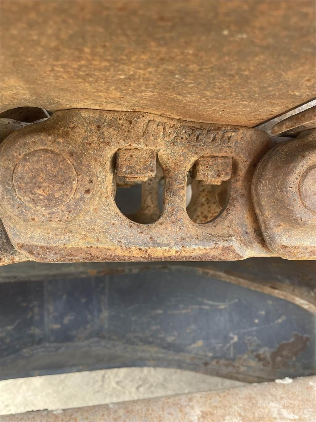 Doosan DX180 LC-5 履带挖掘机