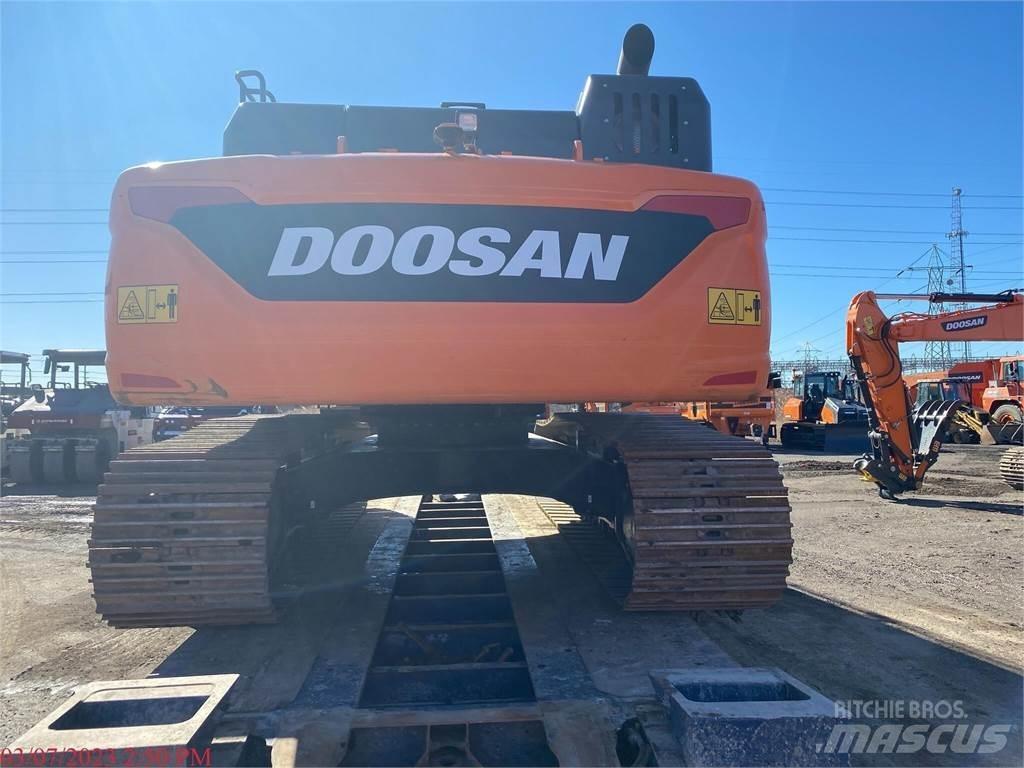 Doosan DX300 LC-5 工业挖掘机