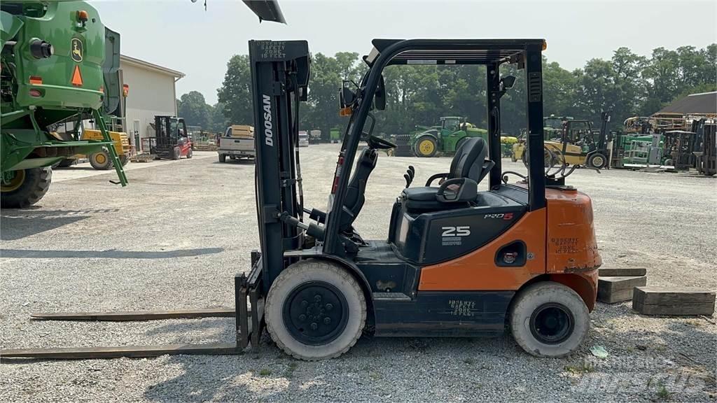 Doosan G25P-5 其他叉车
