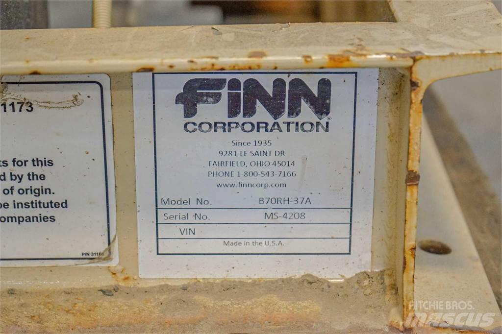 Finn B70 条播机
