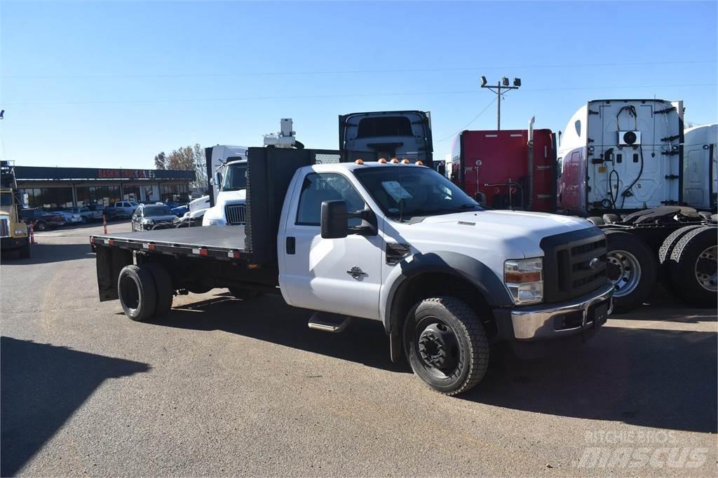 Ford F550 自卸式货车