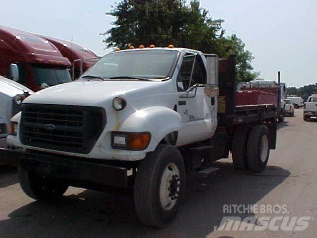Ford F750 自卸式货车