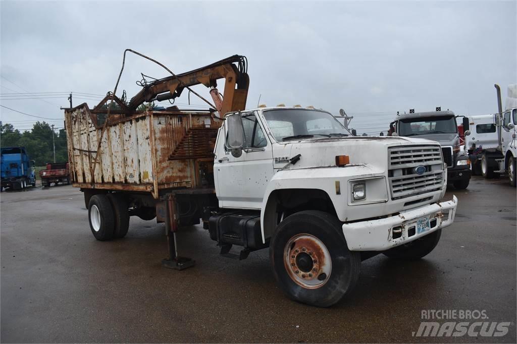 Ford F800 起重车