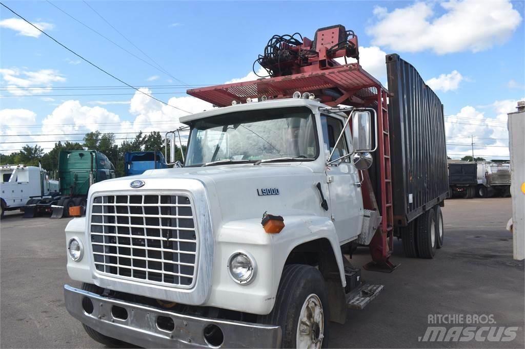 Ford L9000 起重车