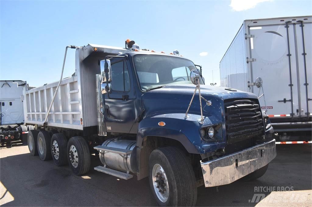 Freightliner 114SD 自卸式货车