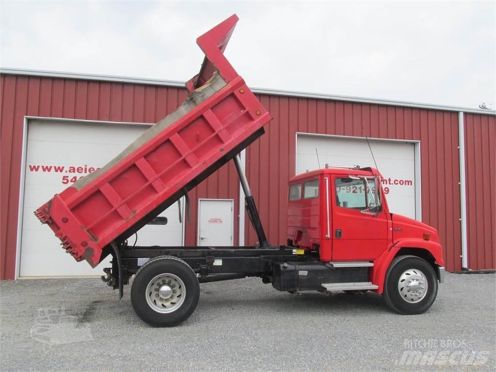 Freightliner FL70 自卸式货车
