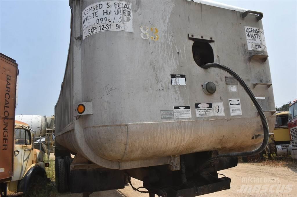 Fruehauf  自卸拖车