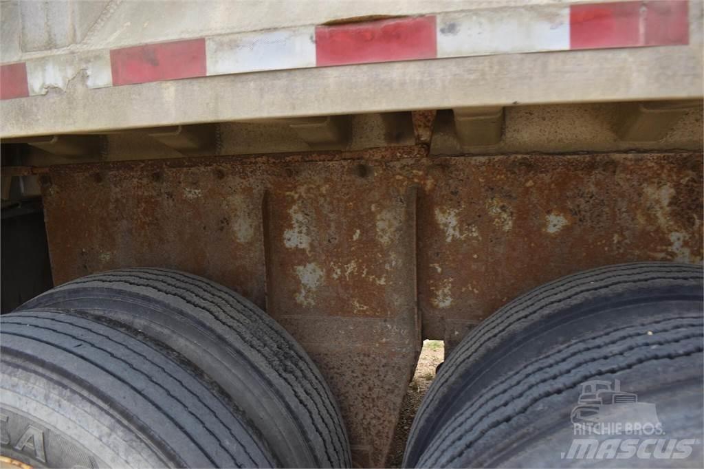 Fruehauf  自卸拖车