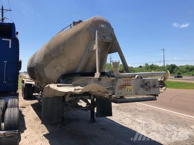 Fruehauf  罐式拖车