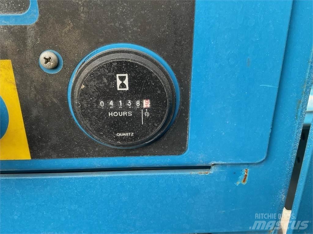 Genie GS4390RT 剪叉式升降机