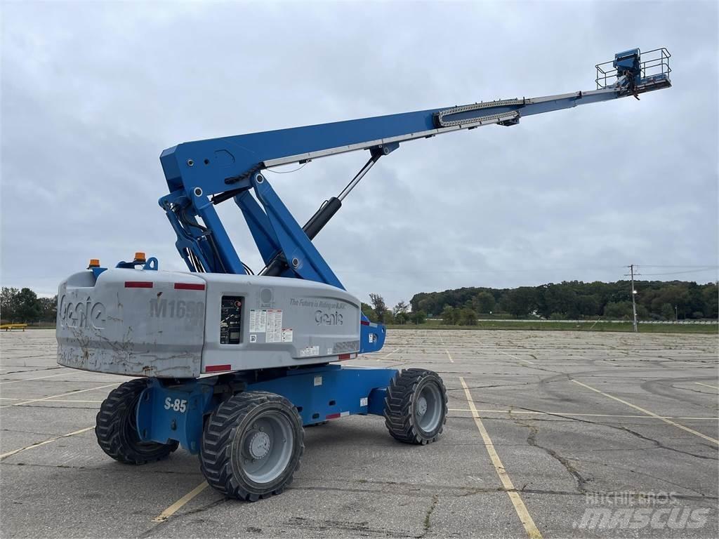 Genie S85 直臂高空工作平台