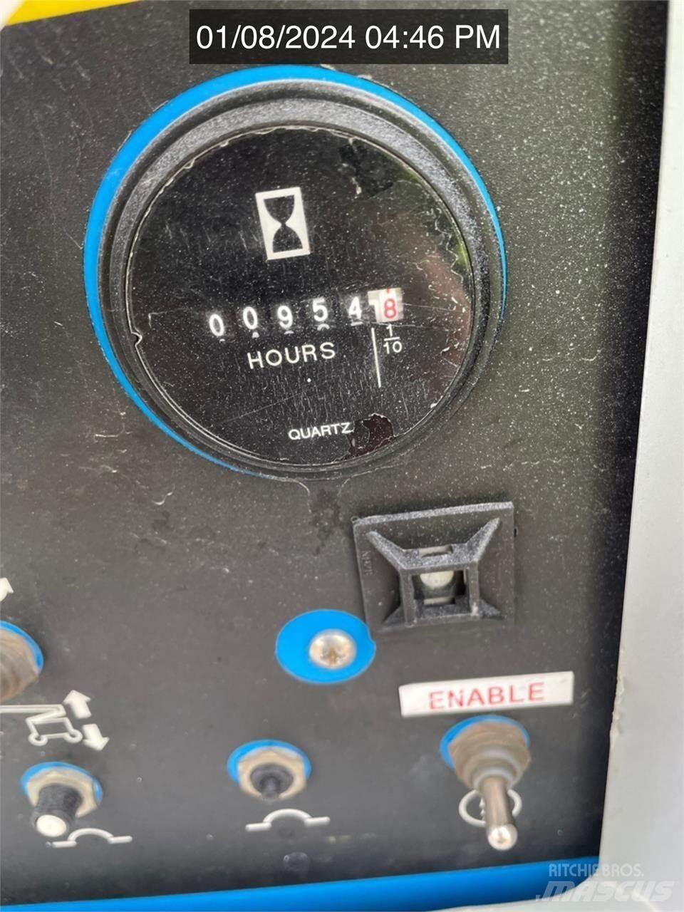 Genie Z40/23N RJ 曲臂高空工作平台