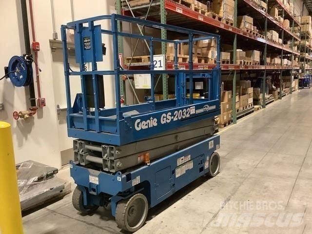 Genie Z45/25JIC 曲臂高空工作平台