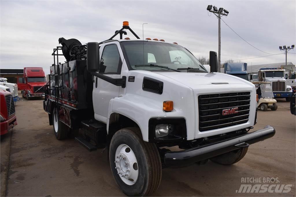 GMC TOPKICK C6500 油罐车