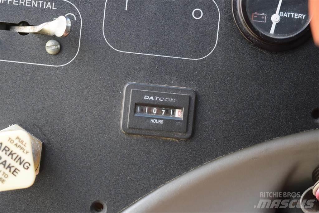 Gradall XL4100 II 轮式挖掘机