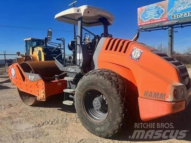 Hamm H11I 双轮压路机